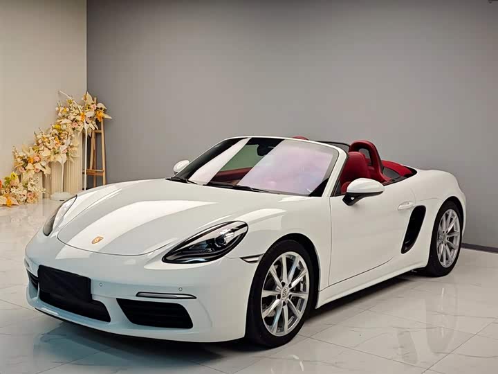 Фото 2 - Porsche 718