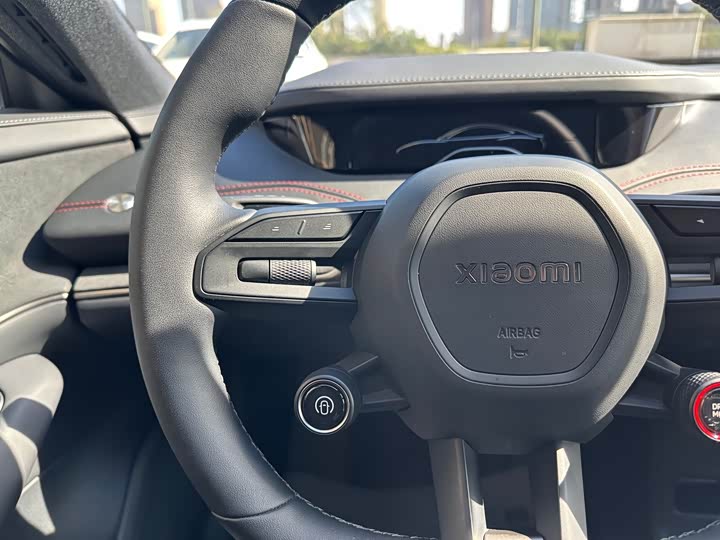 Фото 19 - Xiaomi SU7