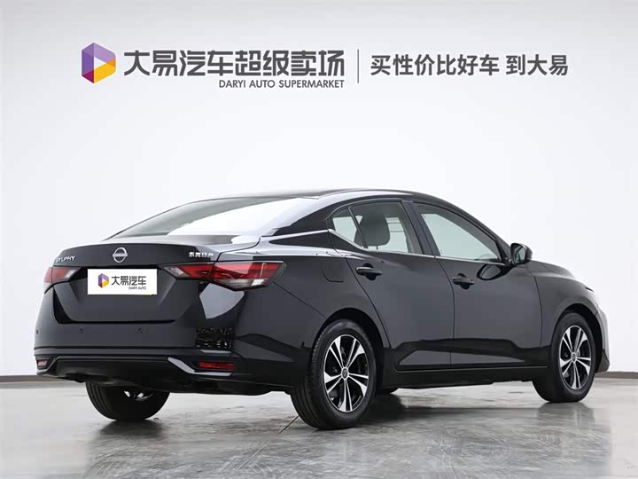 Фото 3 - Nissan Sylphy