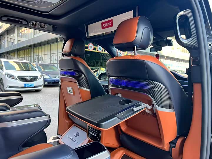 Фото 9 - Mercedes-Benz Vito