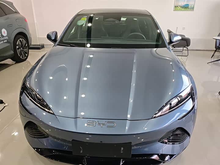 Фото 3 - BYD Seal