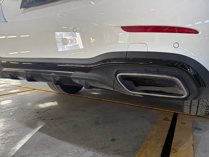 Фото 14 - Mercedes-Benz C-Class