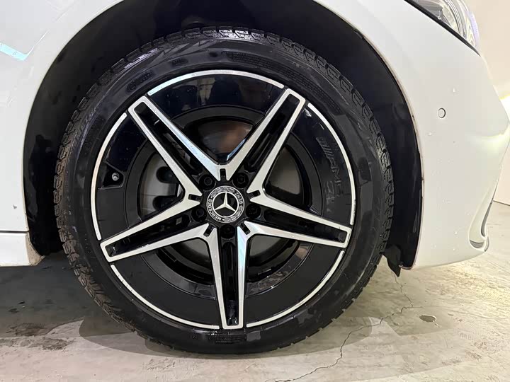 Фото 3 - Mercedes-Benz C-Class