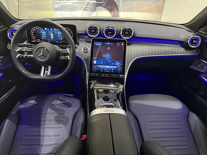 Фото 8 - Mercedes-Benz C-Class