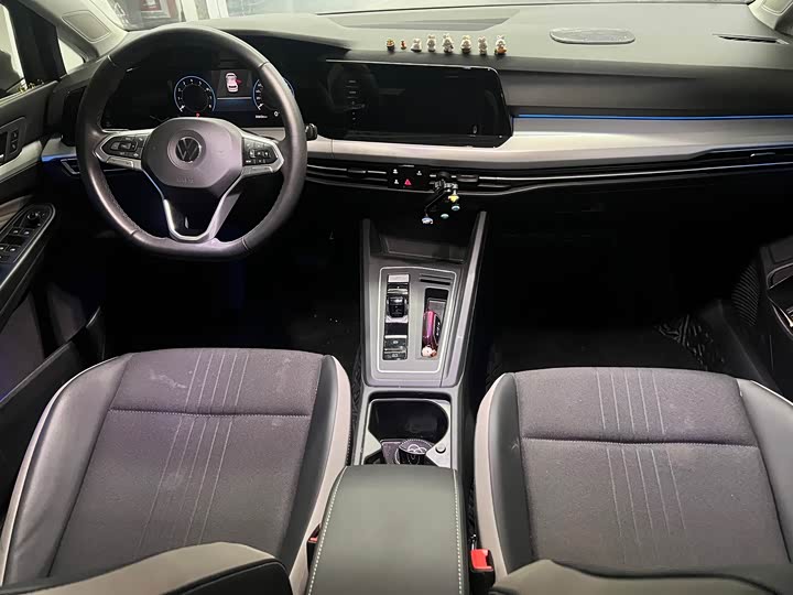 Фото 9 - Volkswagen Golf