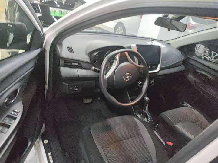 Фото 9 - Toyota Vios FS