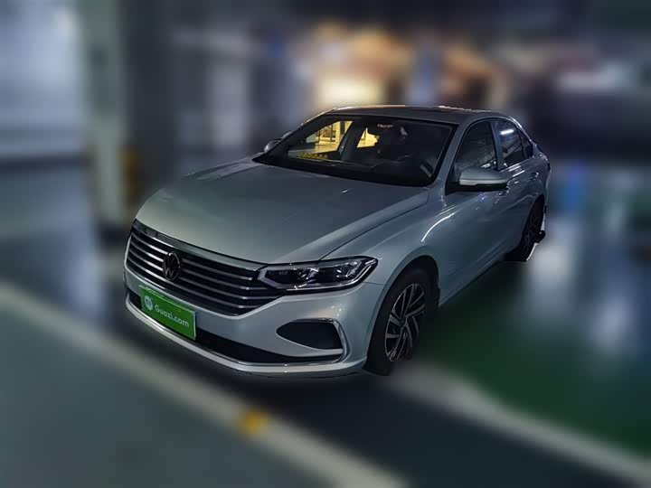 Фото 2 - Volkswagen Lavida