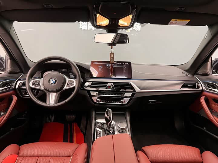 Фото 17 - BMW 5 Series Hybrid