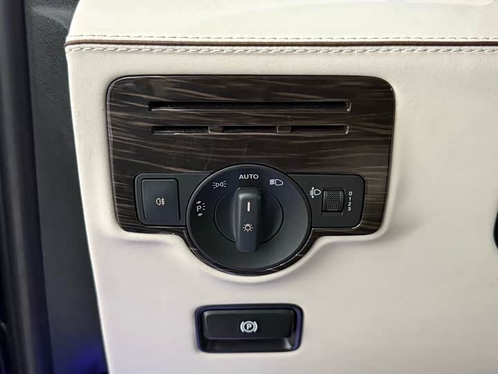 Фото 13 - Mercedes-Benz Vito