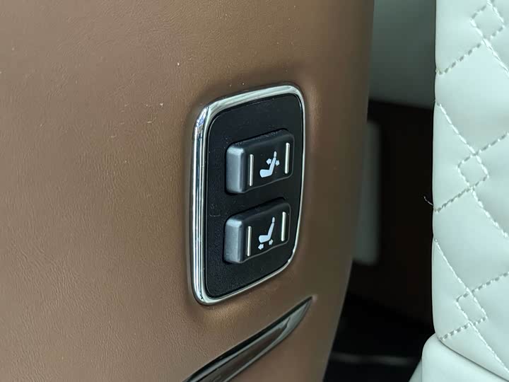 Фото 24 - Mercedes-Benz Vito