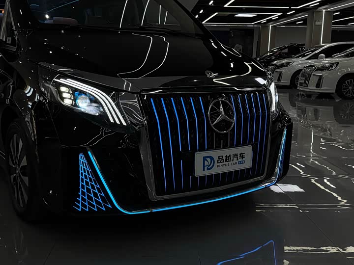 Фото 5 - Mercedes-Benz Vito