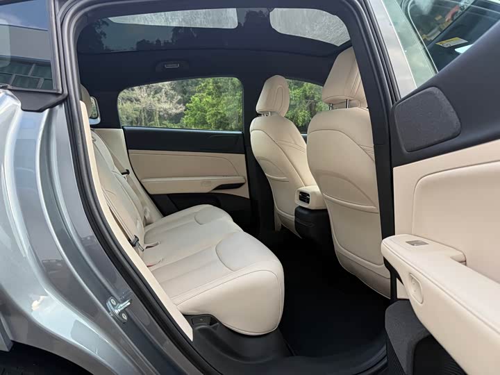 Фото 11 - XPeng G6