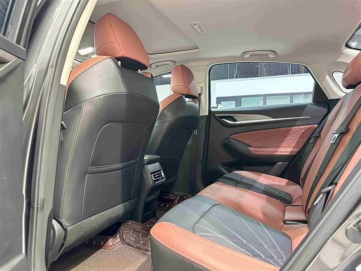 Фото 7 - Changan Eado Plus