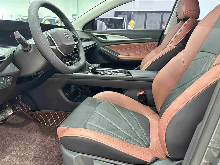 Фото 9 - Changan Eado Plus