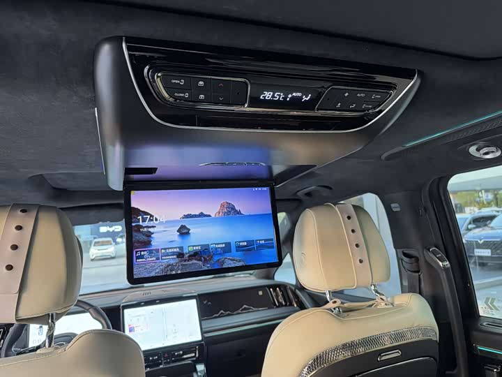 Фото 9 - GAC Trumpchi M8