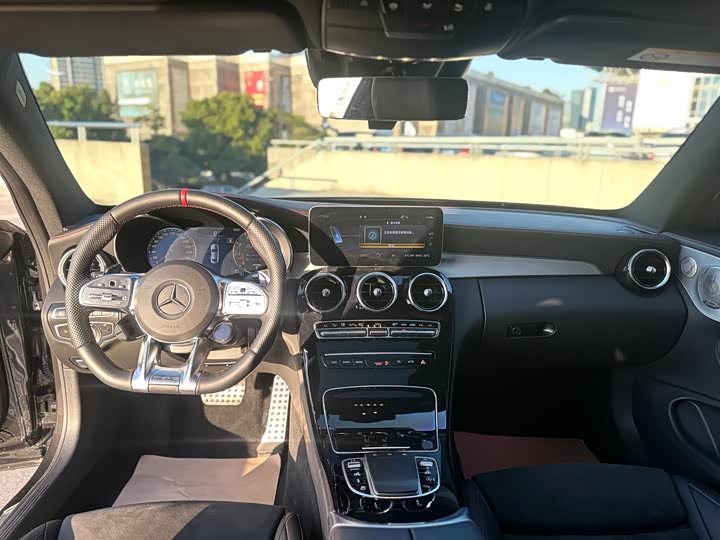 Фото 10 - Mercedes-Benz C-Class AMG