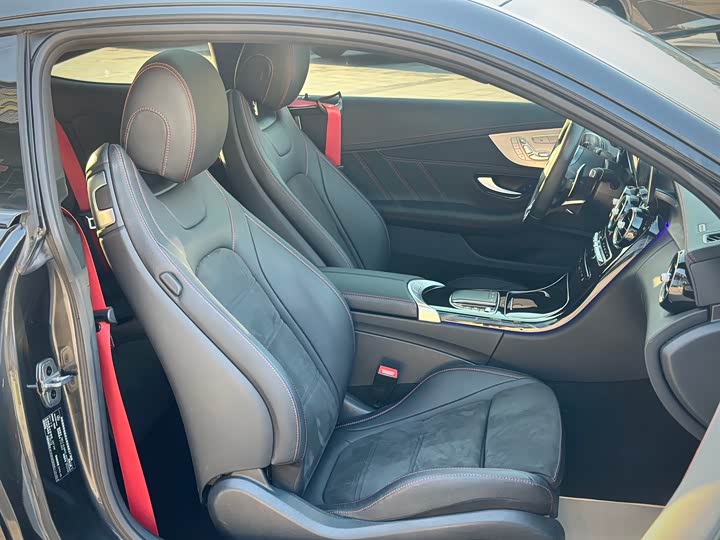 Фото 14 - Mercedes-Benz C-Class AMG