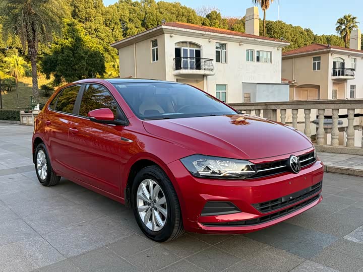 Фото 3 - Volkswagen Polo