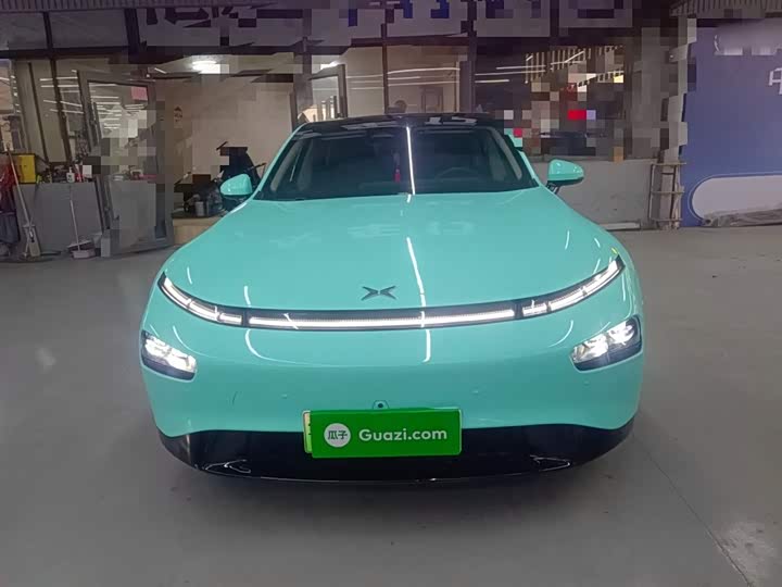 Фото 3 - XPeng P7