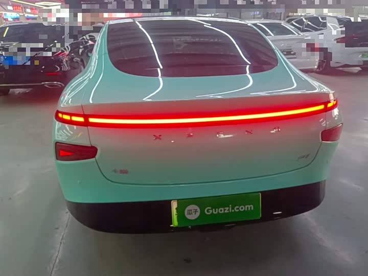 Фото 6 - XPeng P7