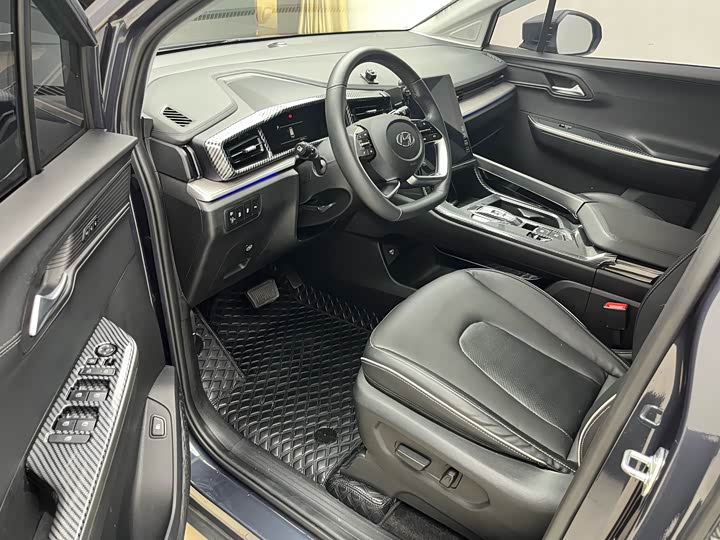 Фото 8 - Hyundai Custo