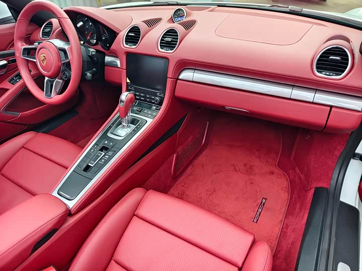 Фото 16 - Porsche 718