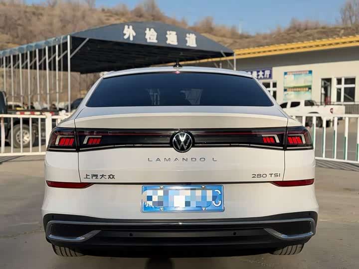 Фото 8 - Volkswagen Lamando L