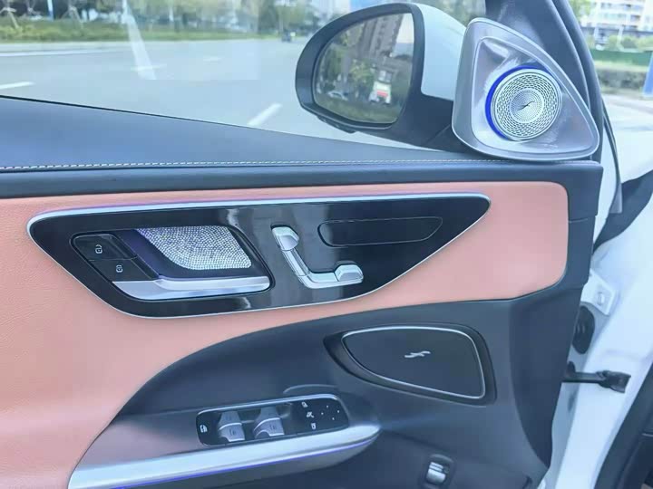 Фото 3 - Mercedes-Benz C-Class