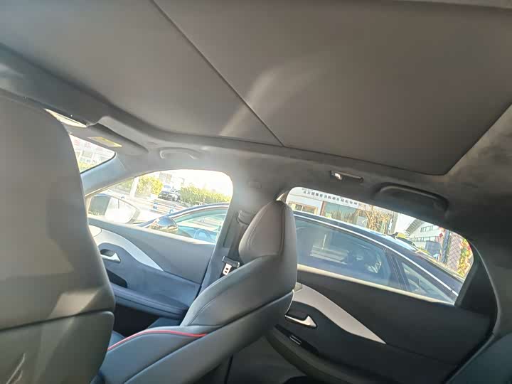 Фото 15 - BAIC Arcfox Alpha S