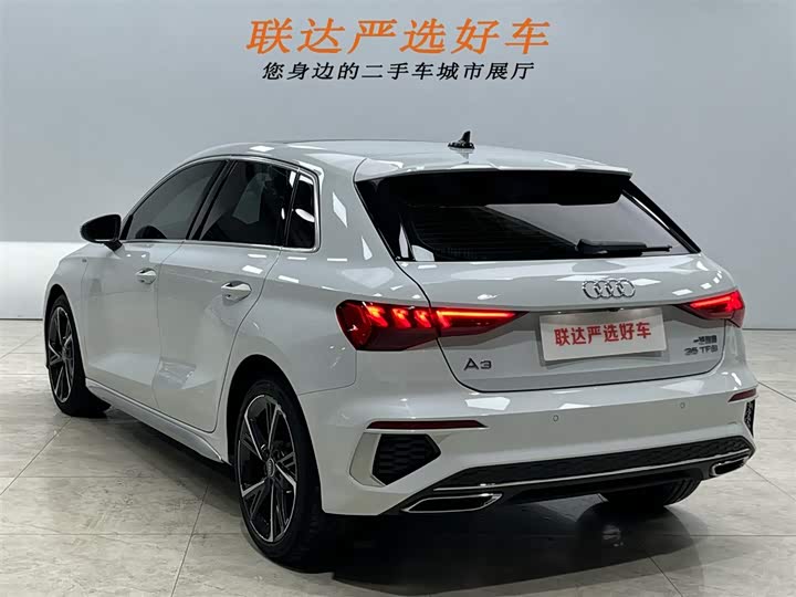 Фото 24 - Audi A3