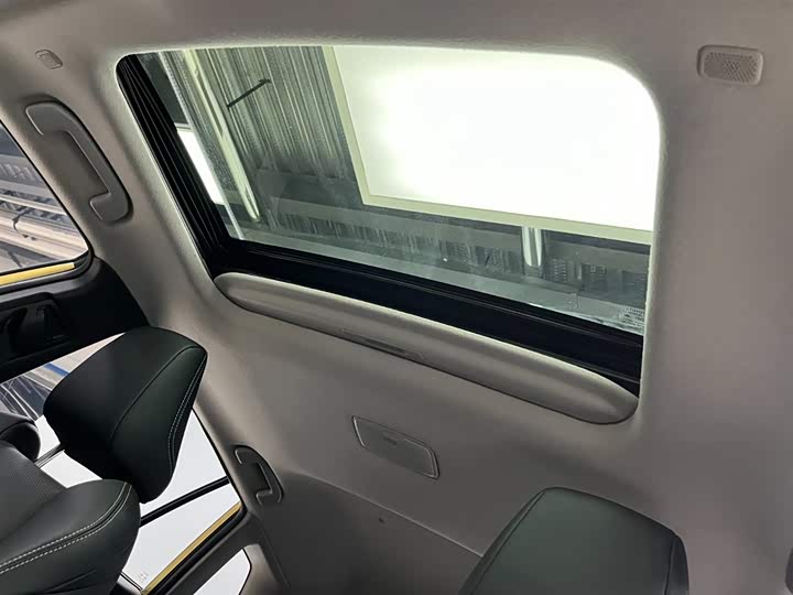 Фото 9 - Toyota Frontlander