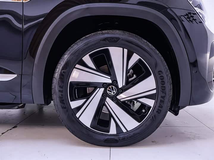 Фото 6 - Volkswagen Teramont X