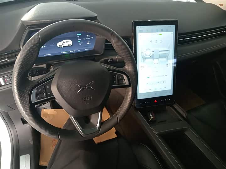 Фото 10 - XPeng G3