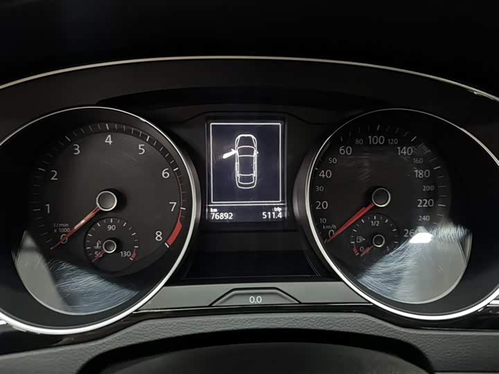 Фото 3 - Volkswagen Magotan