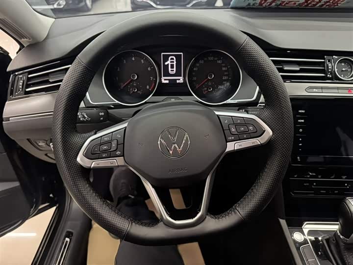 Фото 9 - Volkswagen Magotan