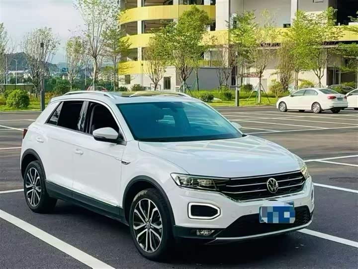 Фото 3 - Volkswagen T-Roc