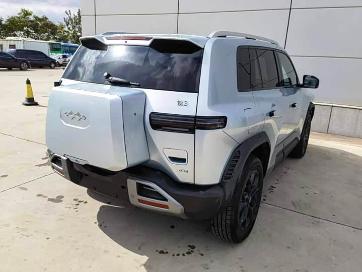 Фото 6 - BYD FangChengBao Titanium 3 (Tai 3)