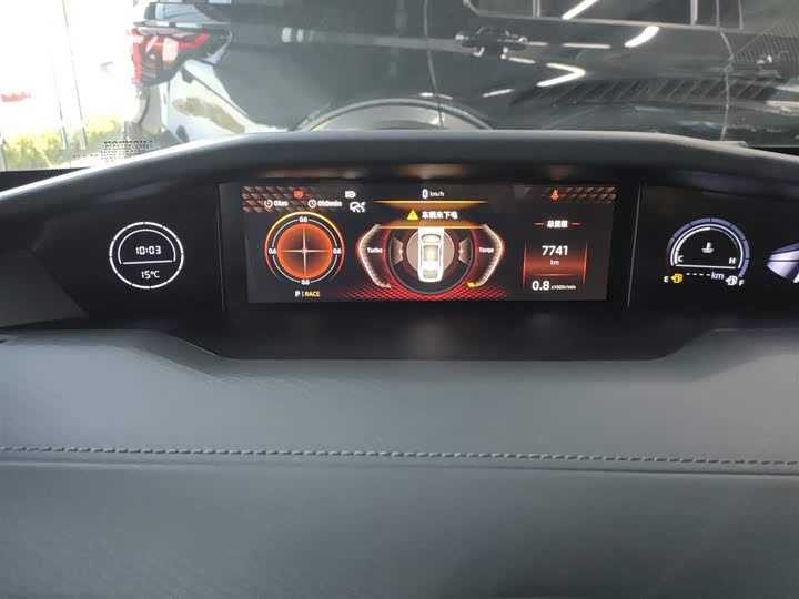 Фото 12 - Changan UNI-V