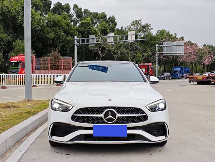 Фото 8 - Mercedes-Benz C-Class