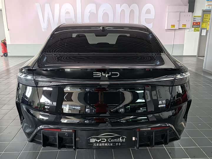 Фото 12 - BYD Seal