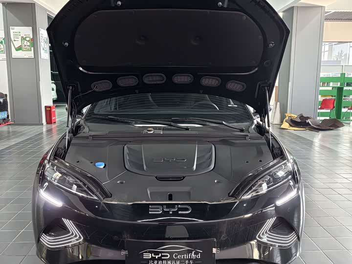 Фото 4 - BYD Seal