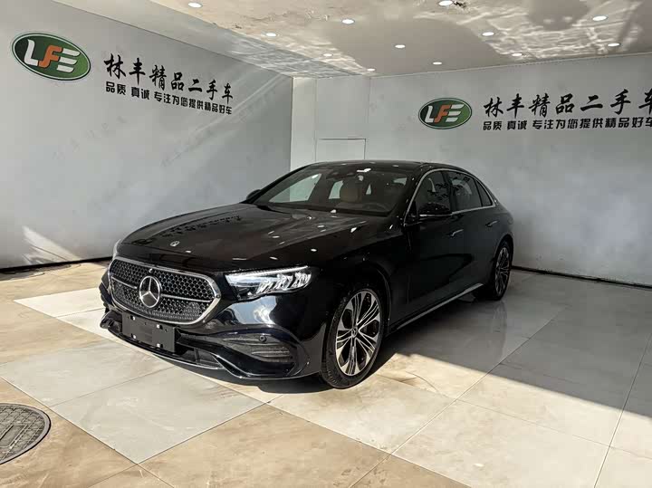 Фото 1 - Mercedes-Benz E-Class Hybrid