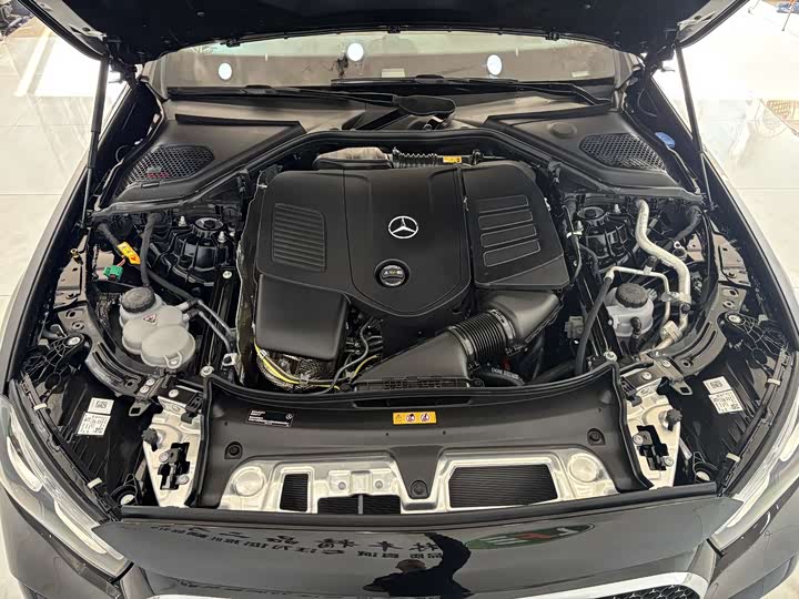 Фото 30 - Mercedes-Benz E-Class Hybrid