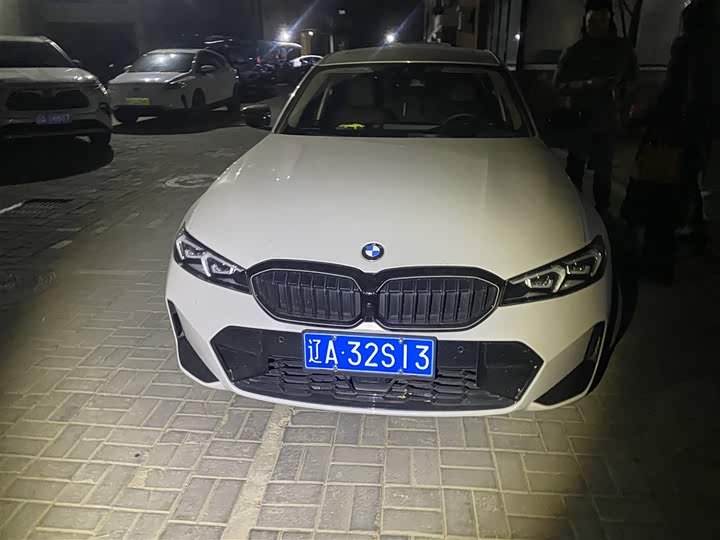 Фото 2 - BMW 3 Series