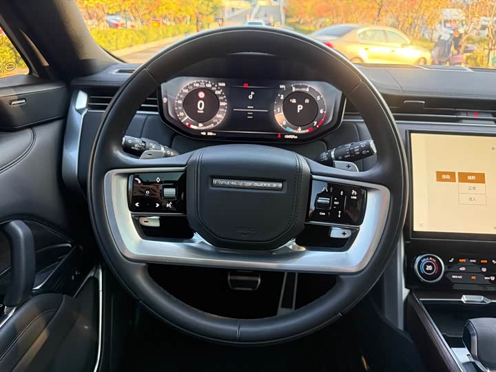 Фото 10 - Land Rover Range Rover