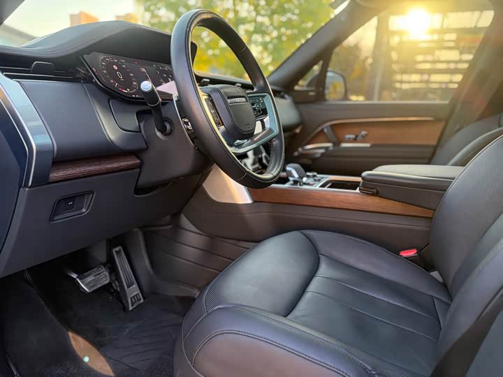 Фото 4 - Land Rover Range Rover