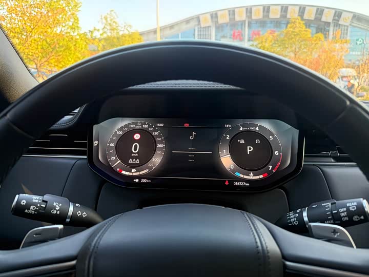 Фото 9 - Land Rover Range Rover