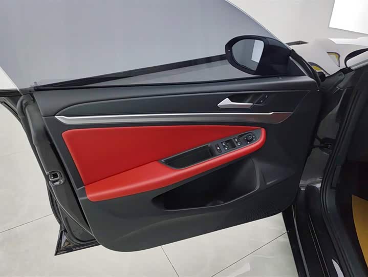 Фото 7 - Volkswagen Lamando L