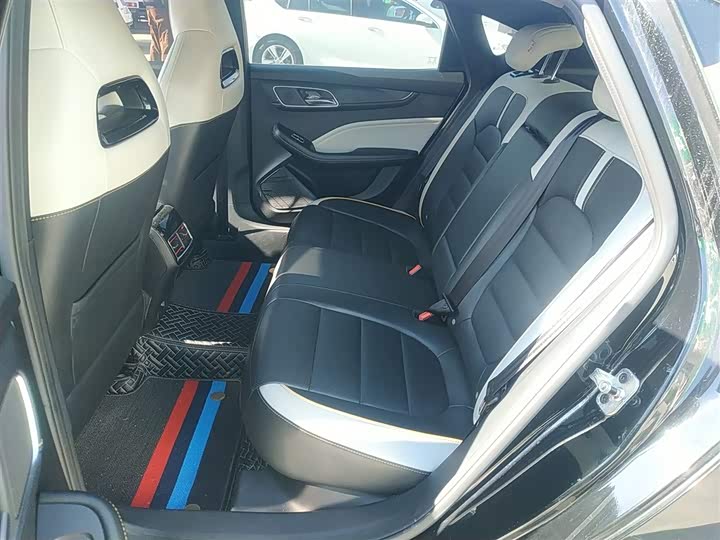 Фото 14 - MG Motor 6