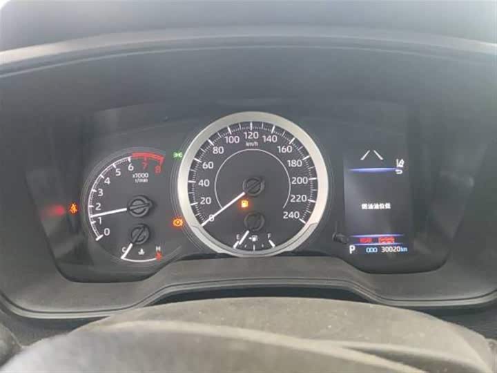 Фото 8 - Toyota Corolla